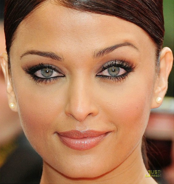 Aishwarya Rai - 01