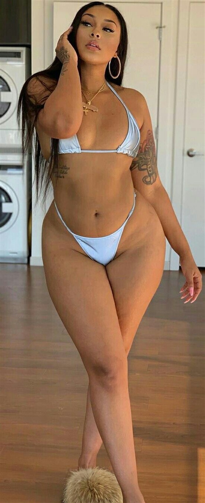 Girls Chicks - 181