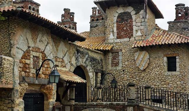 Altos De Chavon - 03