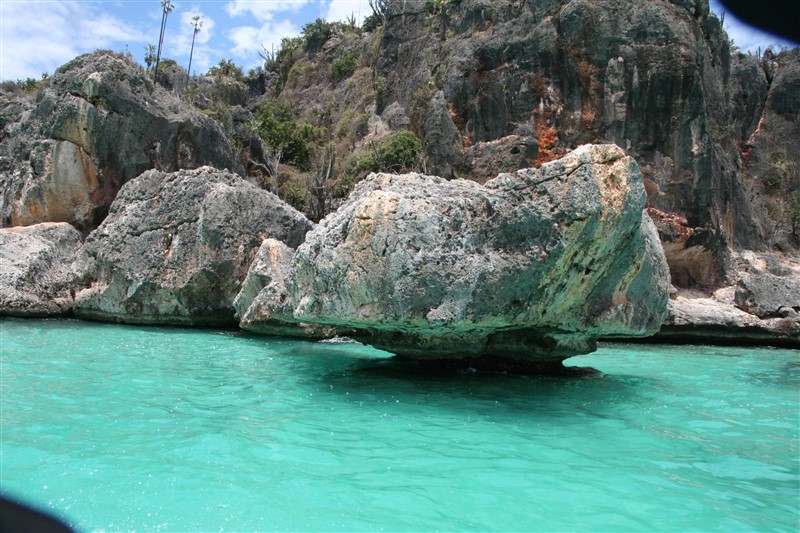 Bahia de las Aguilas - 02