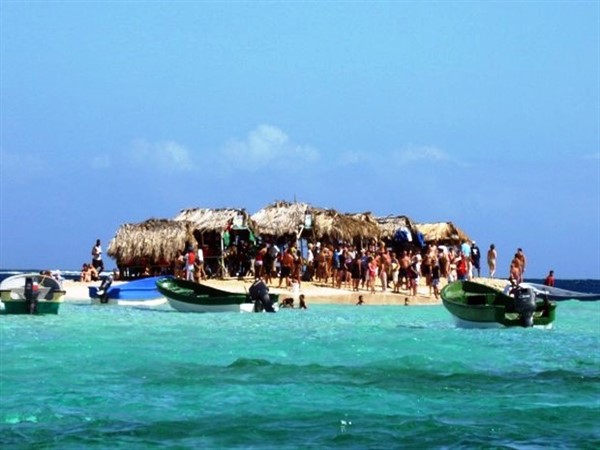 Cayo Arena Punta Rusia - 02 + Rep. Dom.